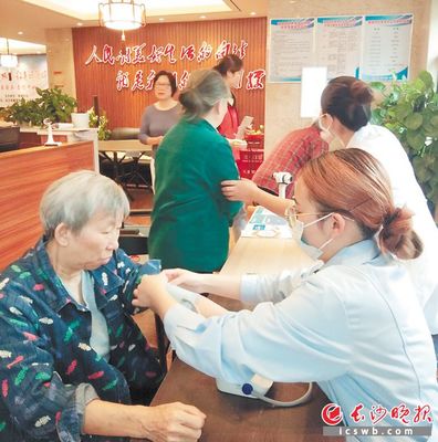 長沙芙蓉區(qū) 織密養(yǎng)老服務(wù)網(wǎng)，托起幸福“夕陽紅”